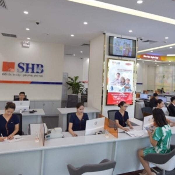 SHB ra mắt dòng thẻ Visa Platinum cao cấp với nhiều đặc quyền hấp dẫn