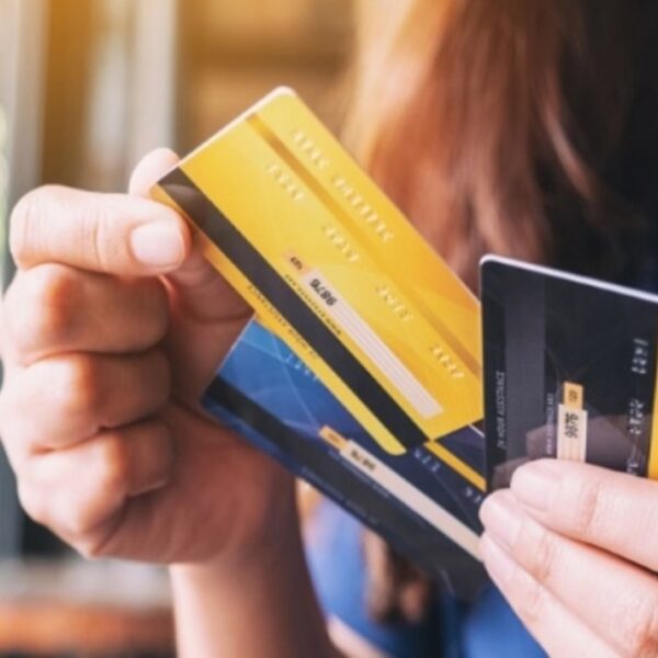 Làm sao để tăng hạn mức thẻ tín dụng